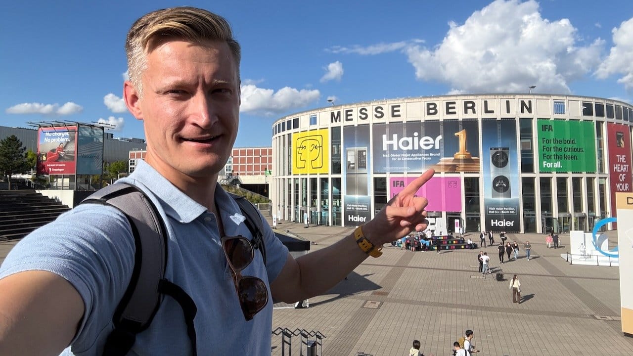 The Sunday Scene - 10